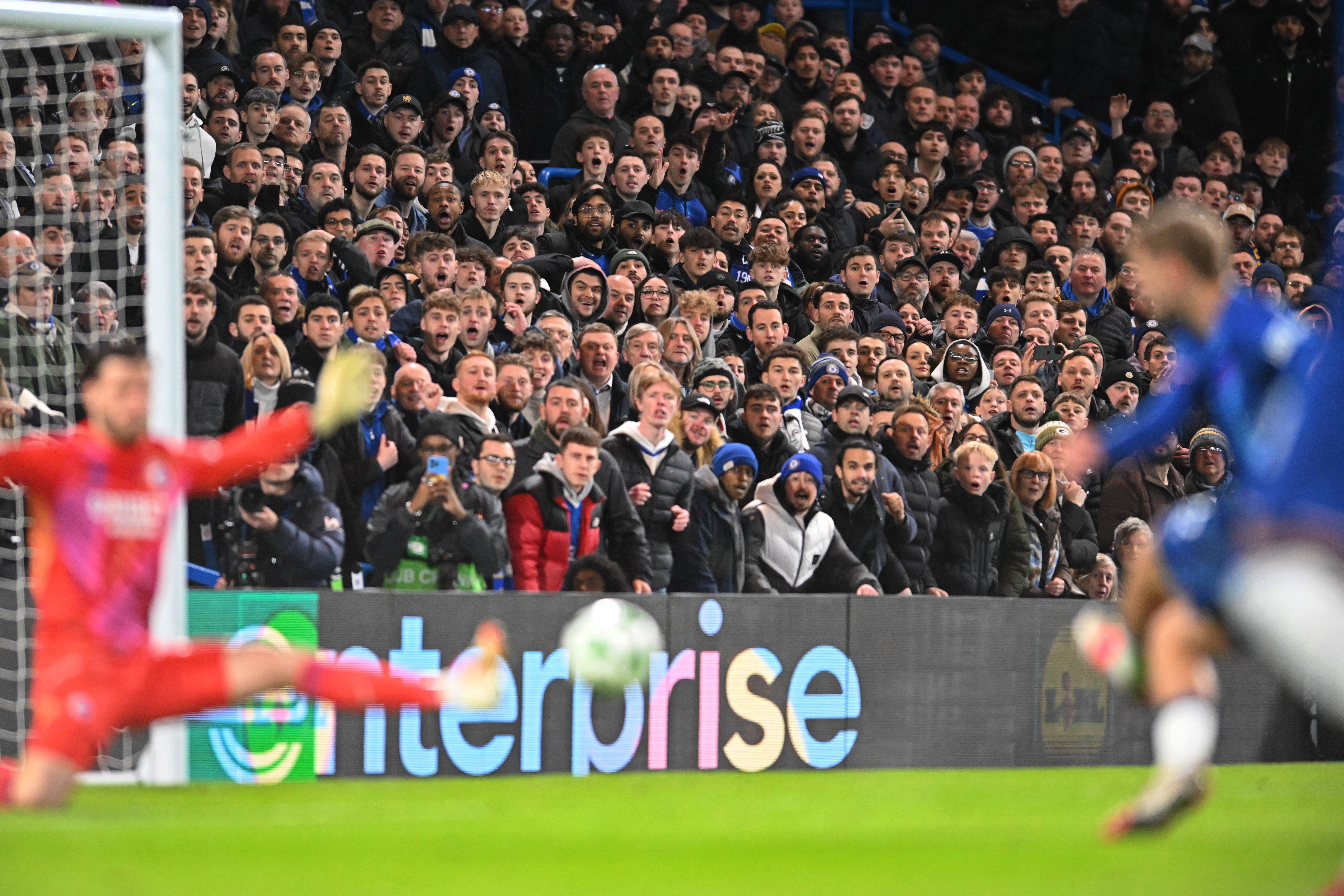 切尔西中场传射破门,率队取得胜利 切尔西中场传射破门,率队取得胜利