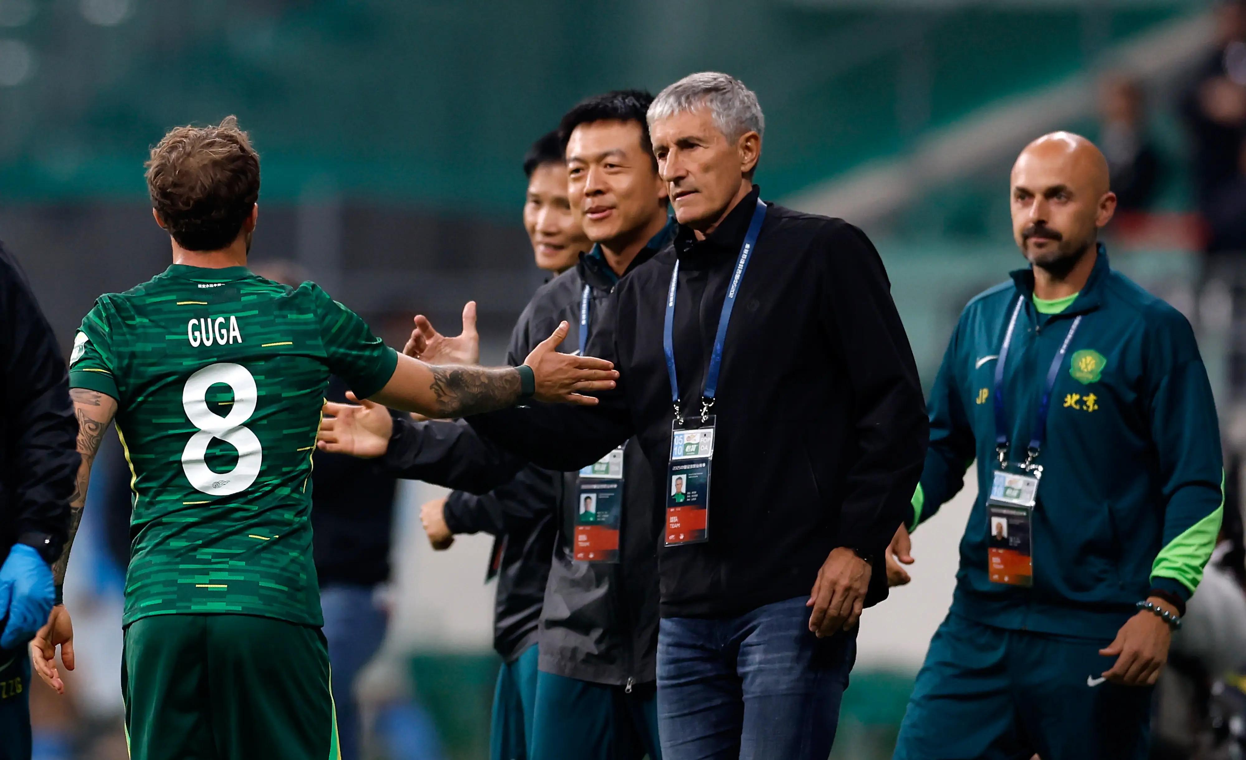 精彩纷呈的比赛，球员们拚尽全力