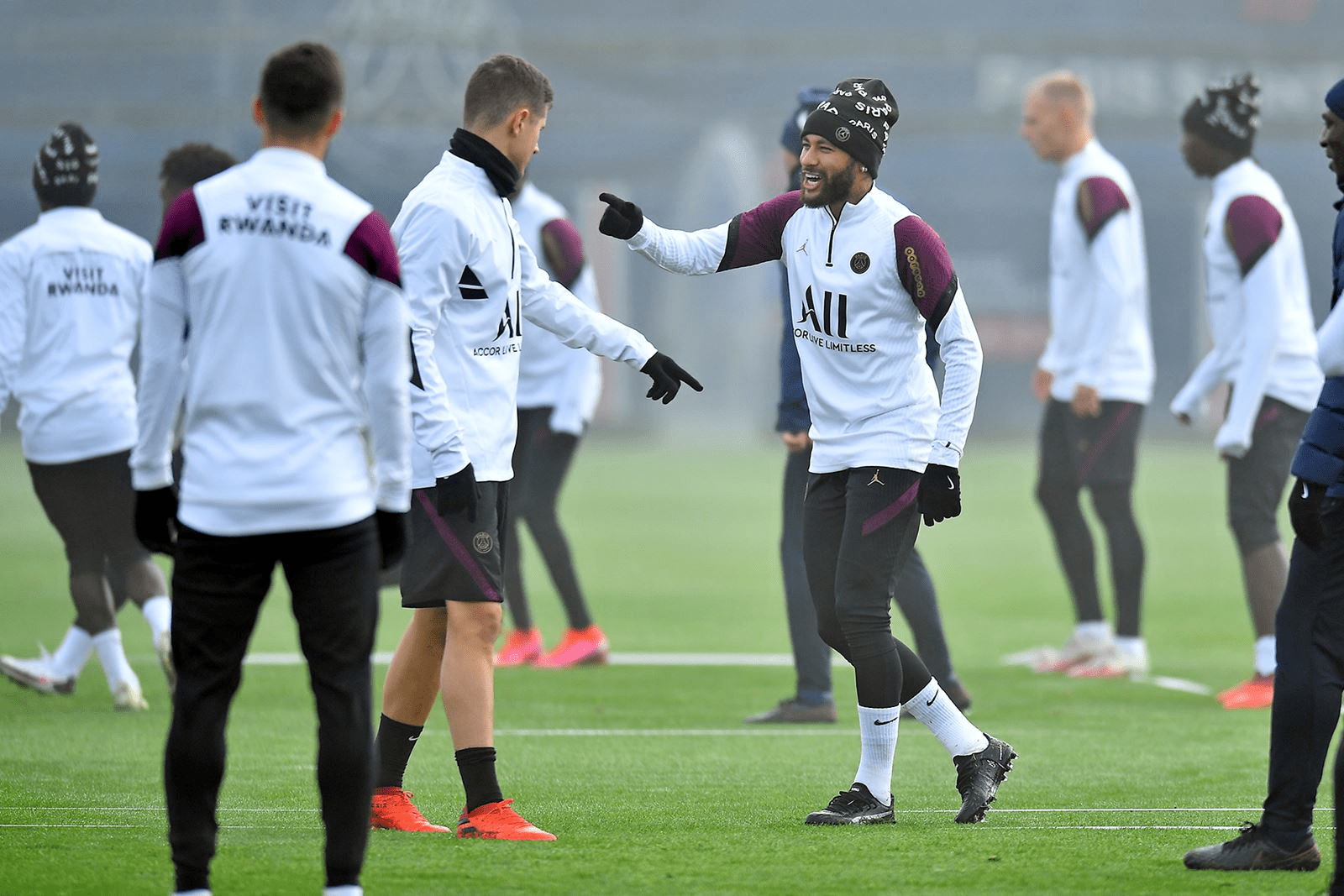 关于罗瑟汉姆在主场艰难取胜，喜迎连胜的信息