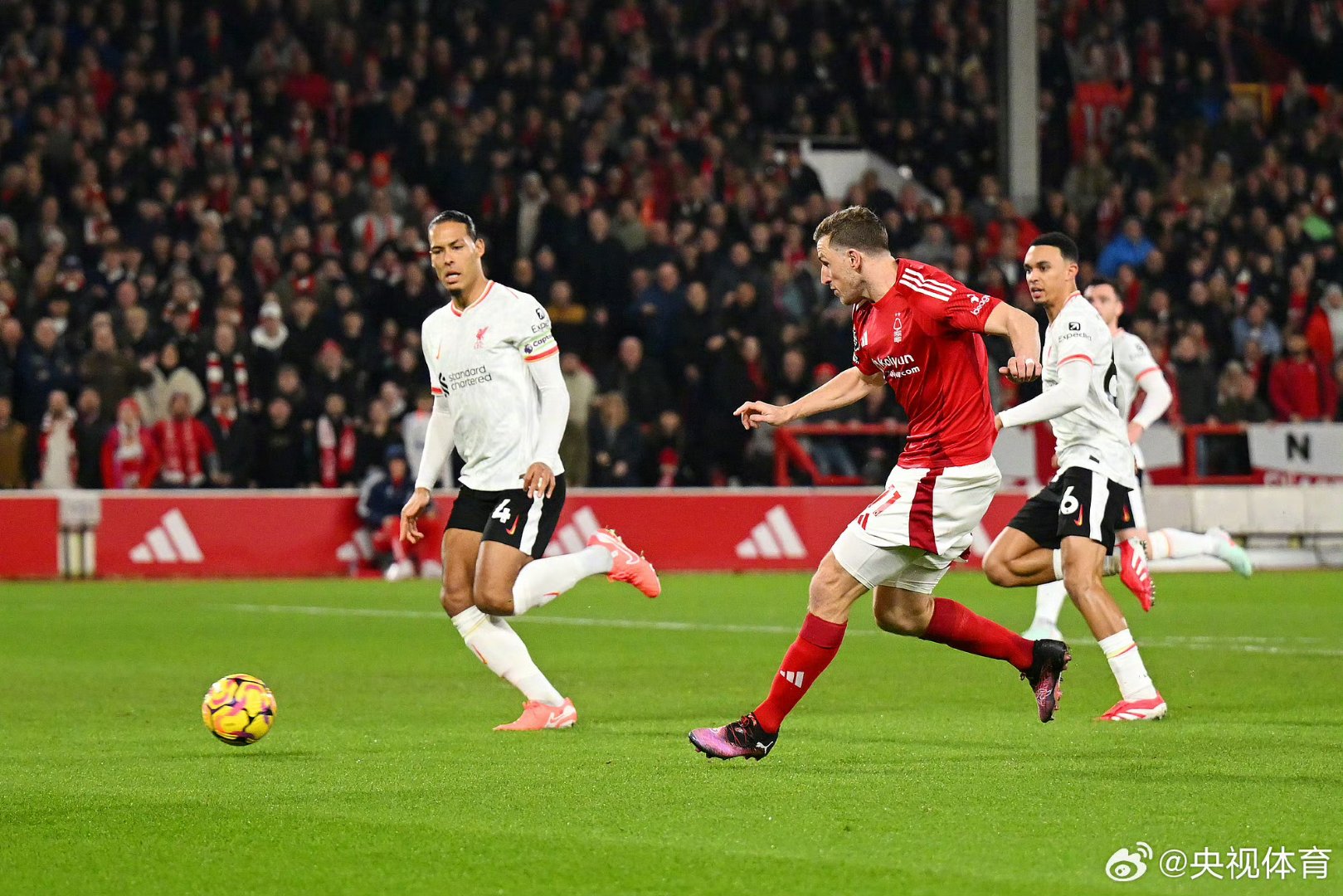 利物浦主场战胜西汉姆,实现全胜 利物浦主场战胜西汉姆,实现全胜