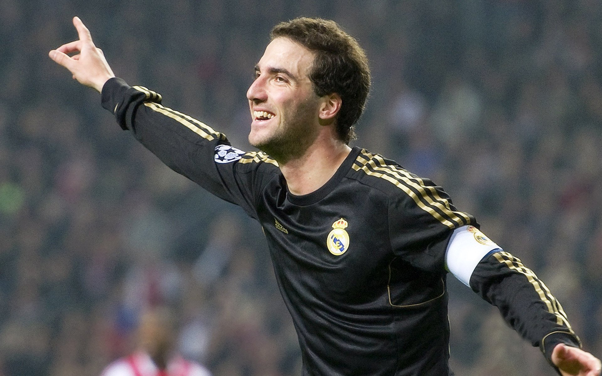 从斯坦福桥到世界杯舞台，奥斯梅恩的进化与切尔西基因的全球胜利