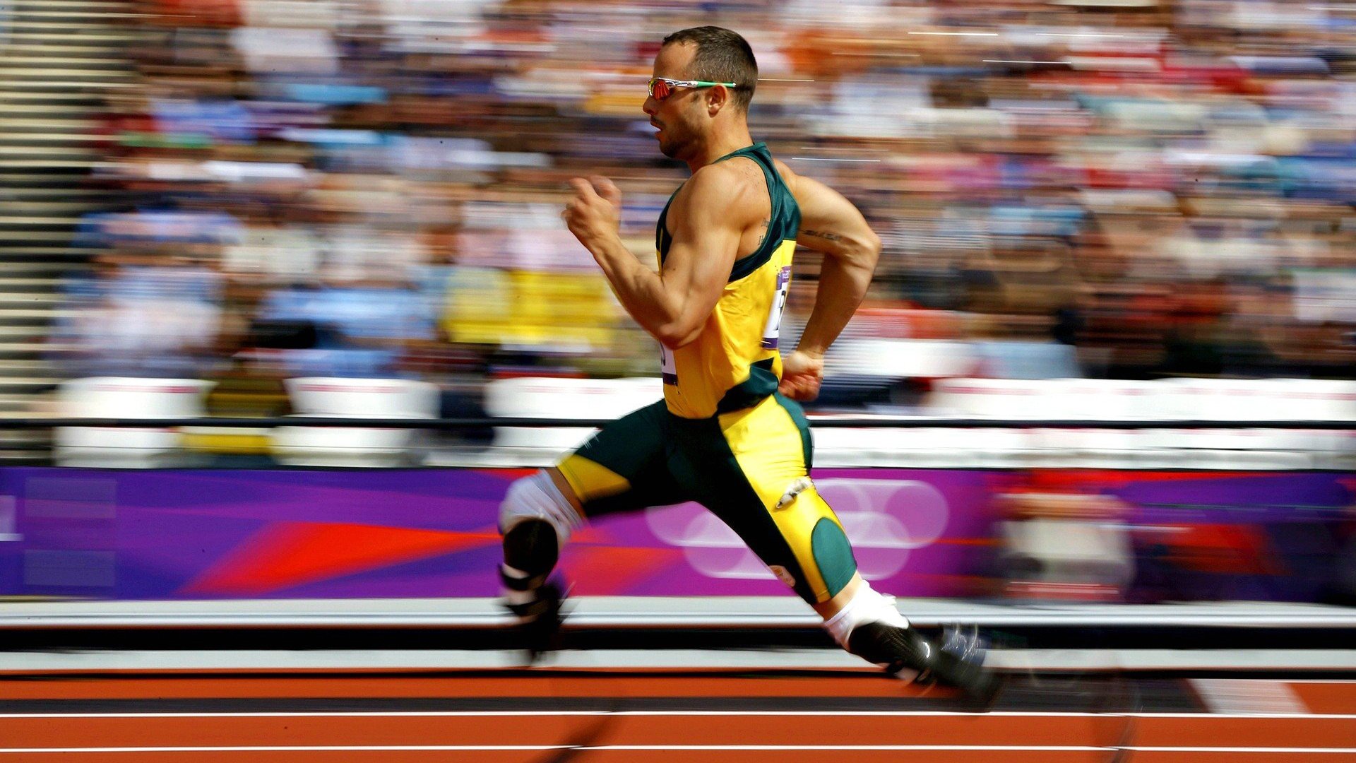 步行者鏖战山东队，欧文点燃赛场