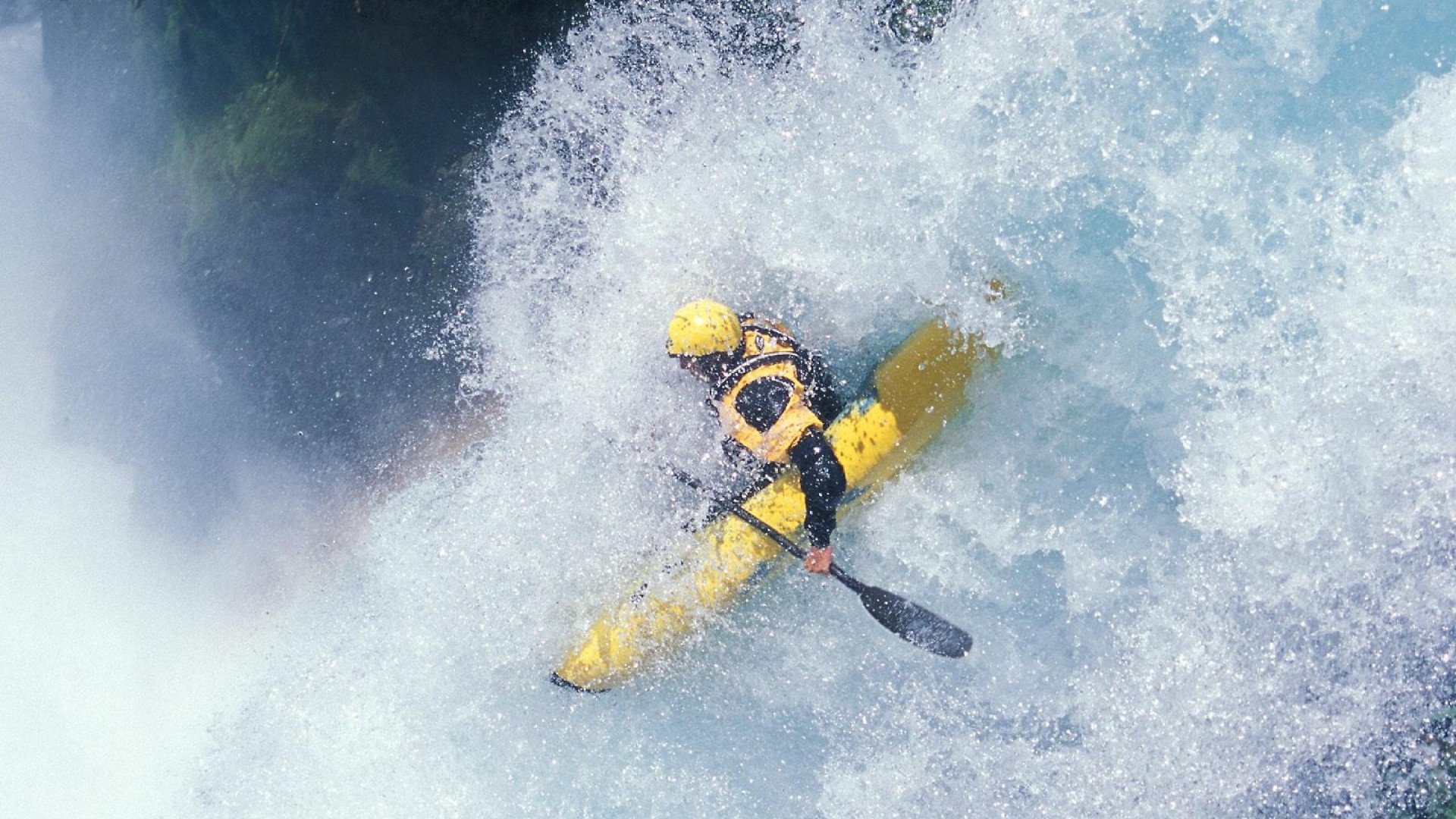 从墨尔本到温布尔登，纳达尔联合杯绝杀技惊四座，续写传奇新章